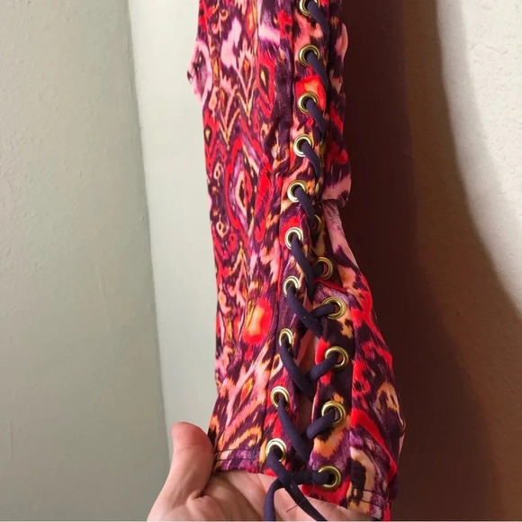 Victoria's Secret One Shoulder One Piece Swimsuit Size Large - Picture 3 of 6